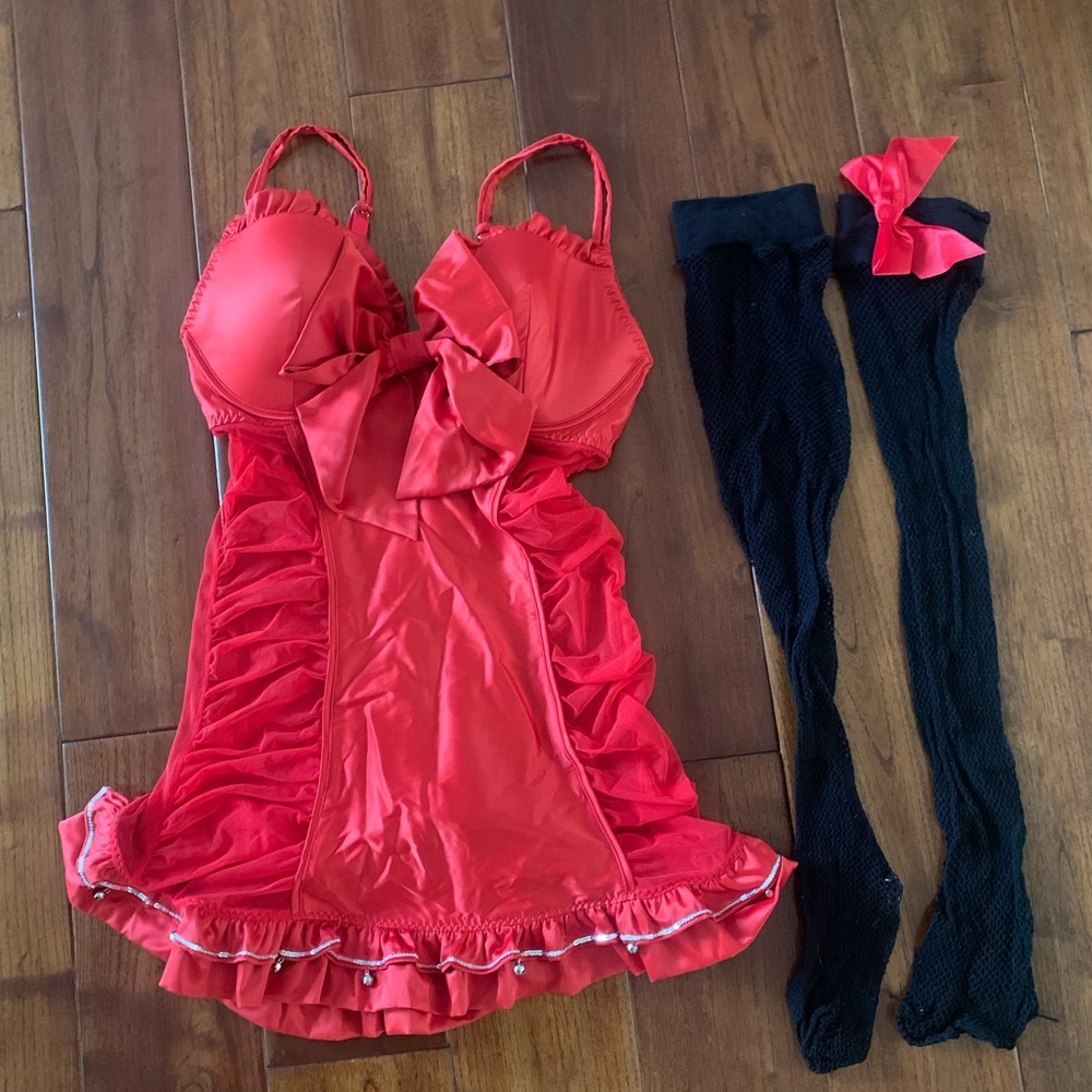 Vtg Victoria’s Secret Sexy RED Jingle Bell Holiday Lingere Size 36C & Stockings